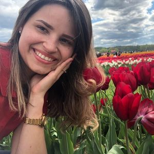 Meet your Posher, Karlane